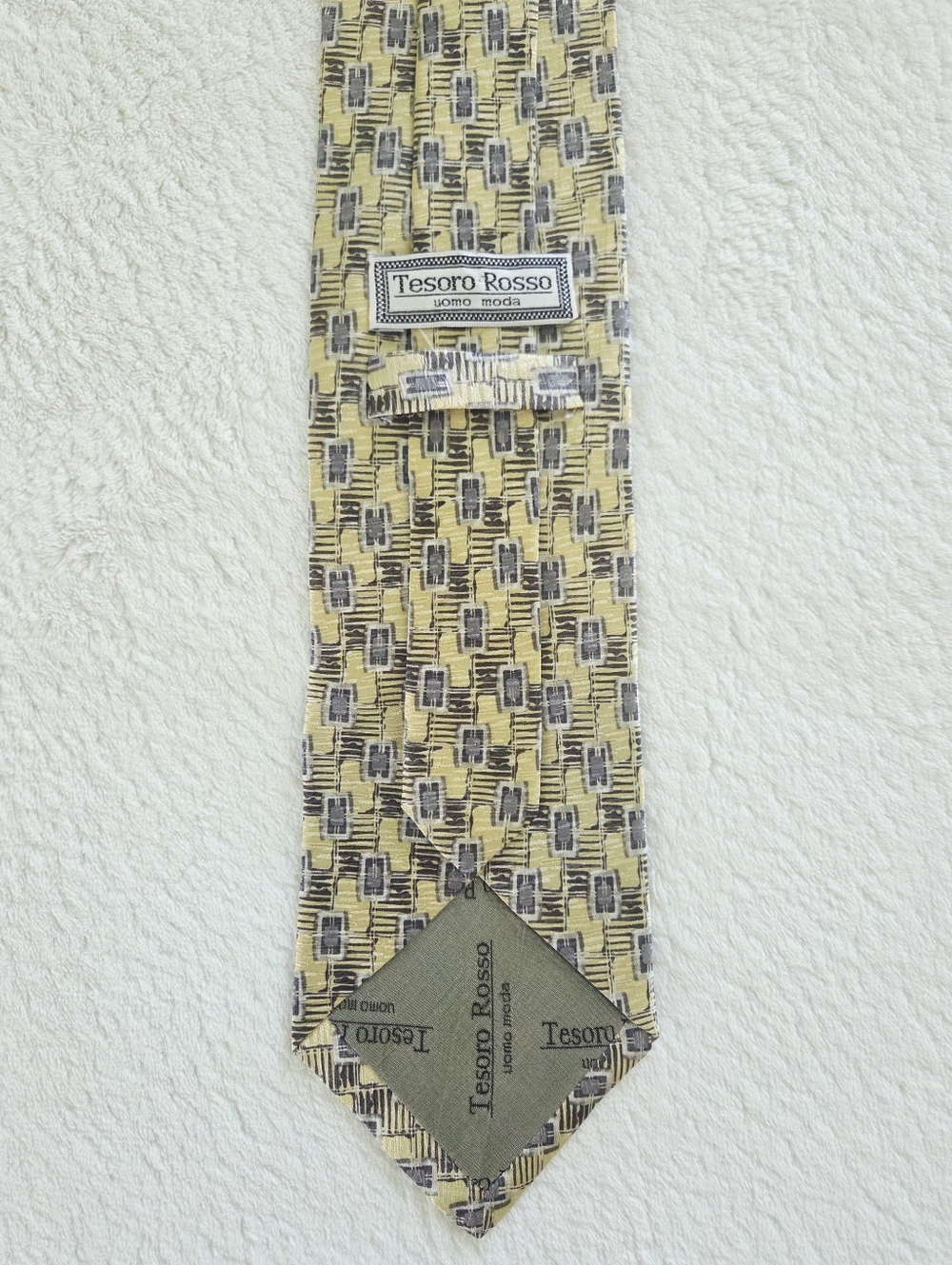 Vintage! Tesoro Rosso Yellow Patterned Silk Tie